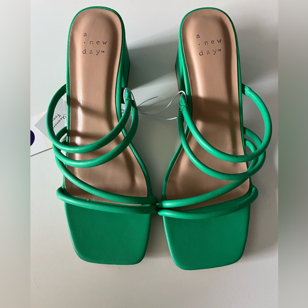 A New Day Women's Mule Block Green Heels | NWT Size 6 - Picture 7 of 9
